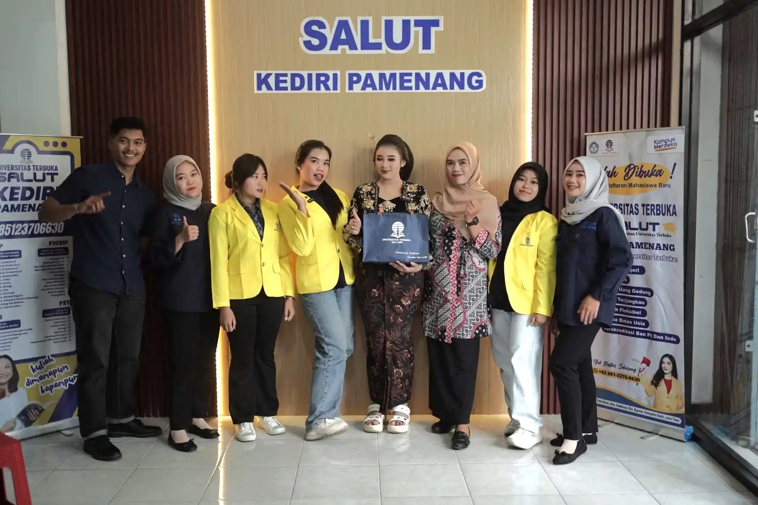 Mahasiswa UT